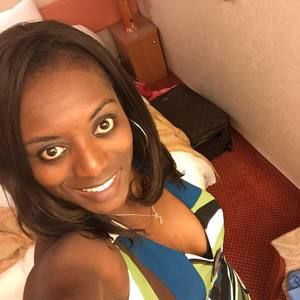 Meet your Posher, Alisha